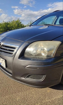 Toyota Avensis cena 10000 przebieg: 259000, rok produkcji 2006 z Bydgoszcz małe 121